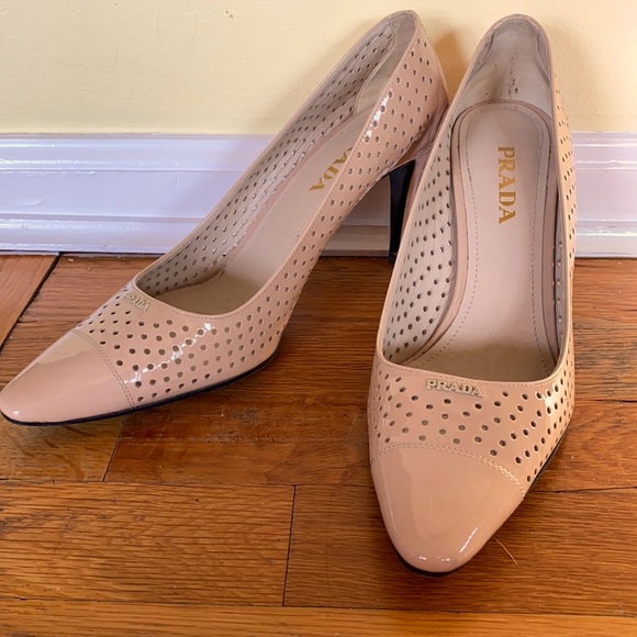 Prada Nude Patent Leather Pumps Dot holes Sz 9 - Picture 1 of 6